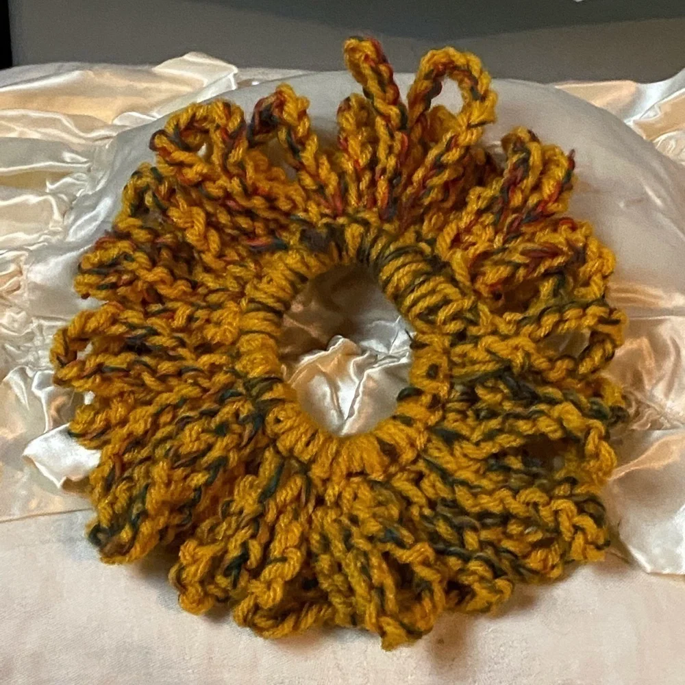 🌟 2 FOR 12 🌟 EXTRA LARGE SCRUNCHIE FANTASTIC FOR SPORTS MALE OR FEMALE!